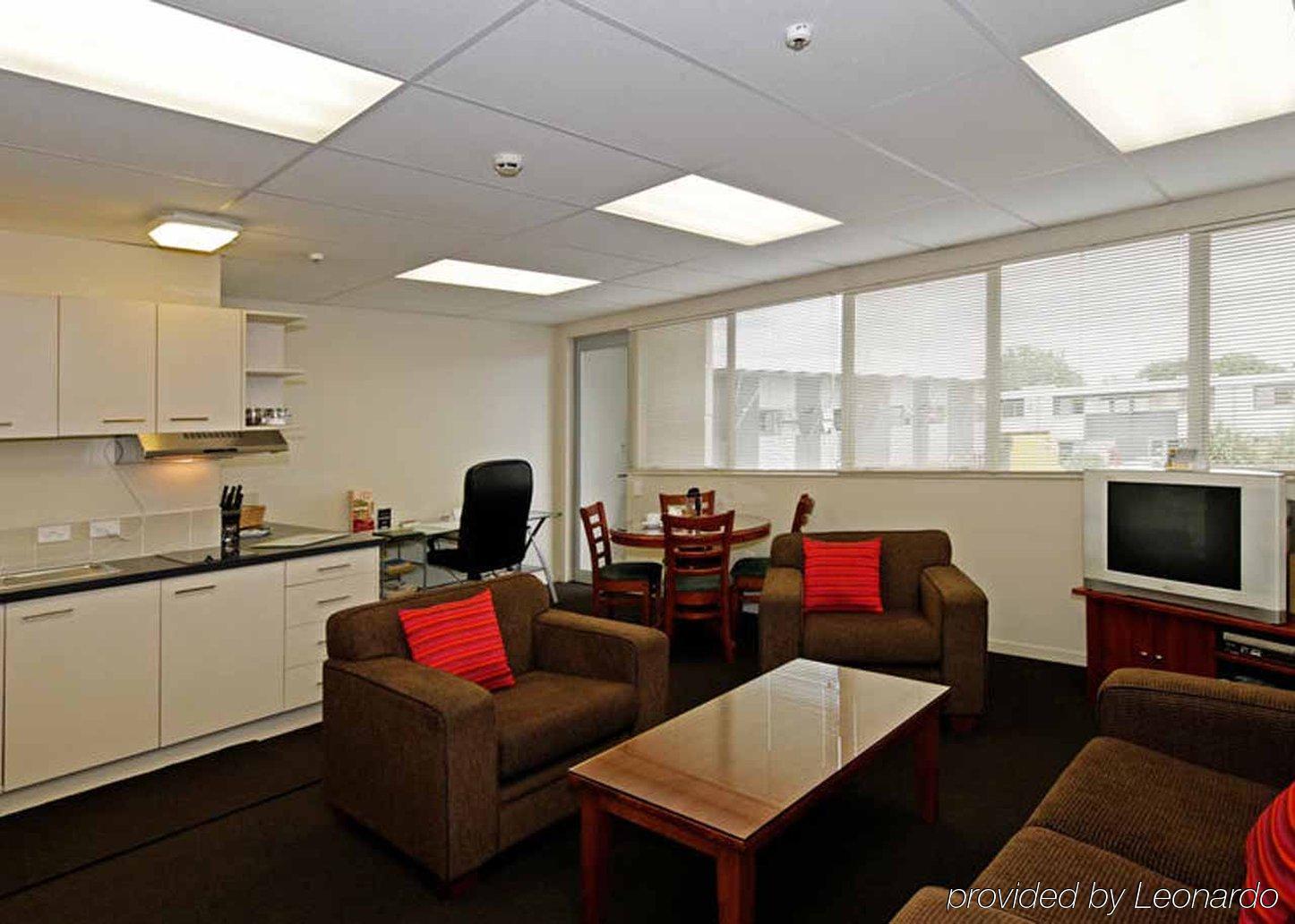 Kudos Business Suites & Airport Motel Auckland Zimmer foto