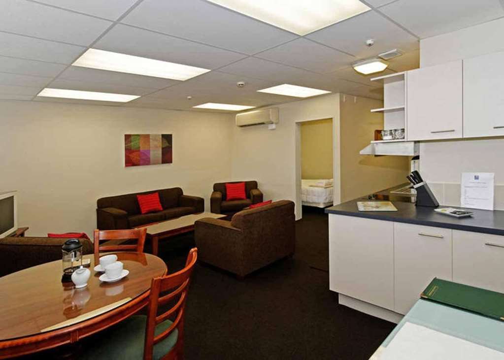 Kudos Business Suites & Airport Motel Auckland Zimmer foto