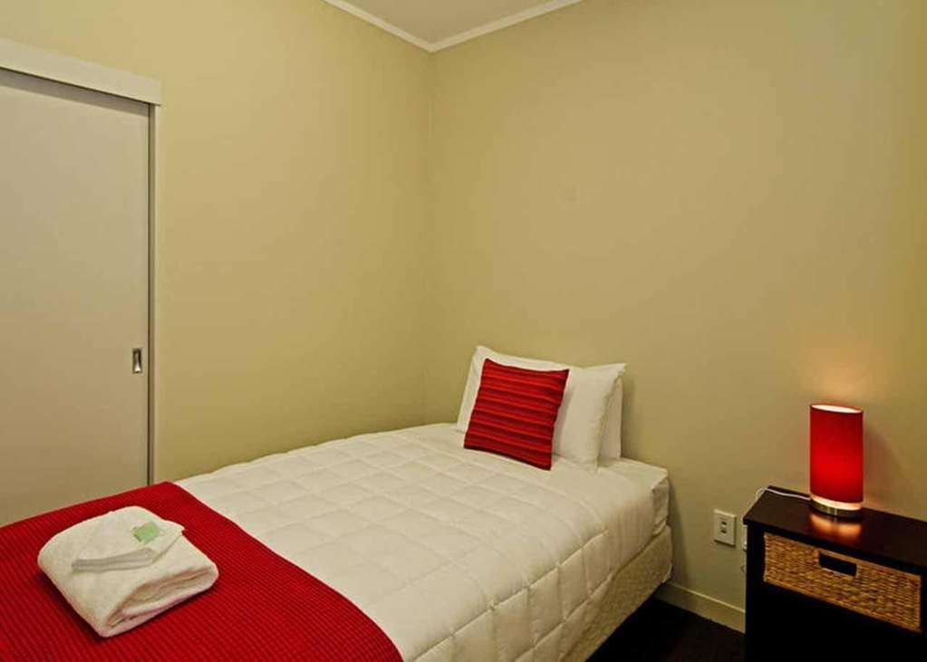 Kudos Business Suites & Airport Motel Auckland Zimmer foto