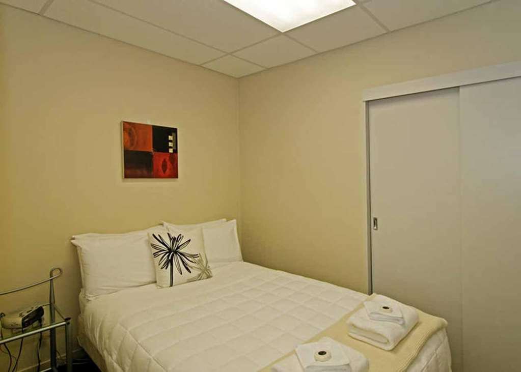 Kudos Business Suites & Airport Motel Auckland Zimmer foto